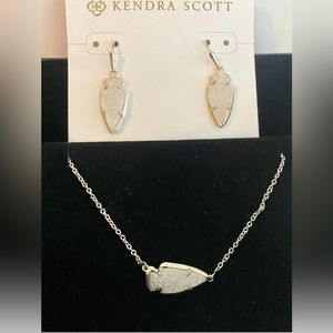 Kendra Scott Kasey Arrowhead Necklace Kate Earrings gold tone iridescent drusy